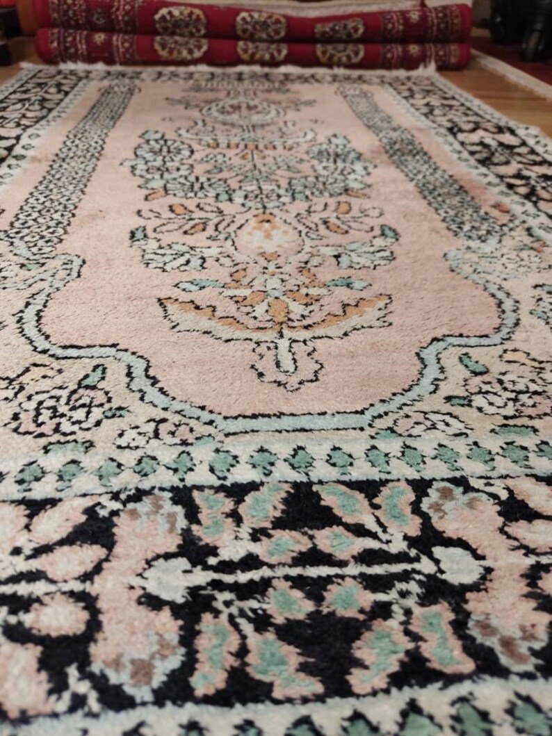 Tapis kashmir mihrab en soie fait main 98×59 cm – Image 6